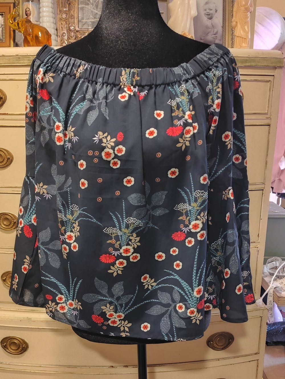 Japna Navy Off-Shoulder Floral Top with Red and Cream Blooms